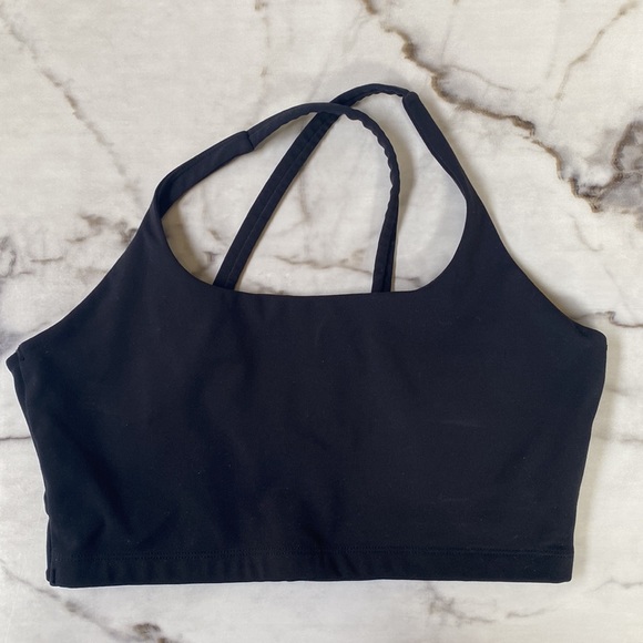 Alphalete Surface Altitude Bra Medium Black - Picture 3 of 5